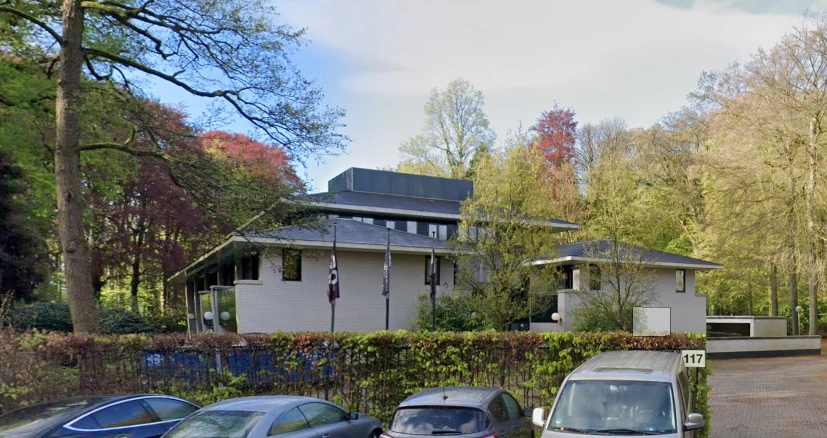 Huizerstraatweg 117, Naarden thumbnail